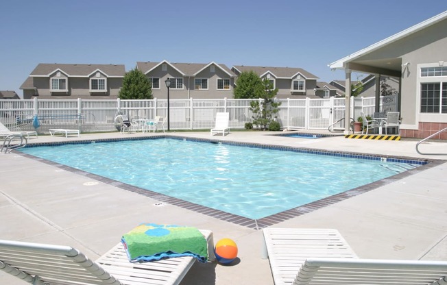 Oakstone | Clearfield Apartments