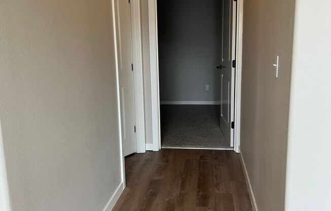 2 beds, 1 bath, 1,191 sqft, $1,915, Unit P204