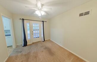 2 beds, 1 bath, $1,200