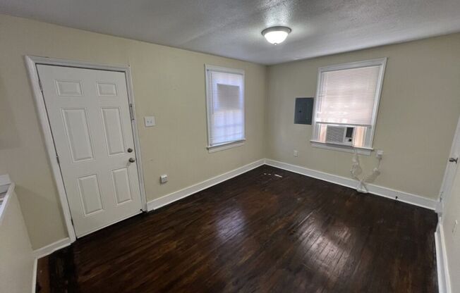 1 bedroom, 1 bathroom house located in Baton Rouge, LA