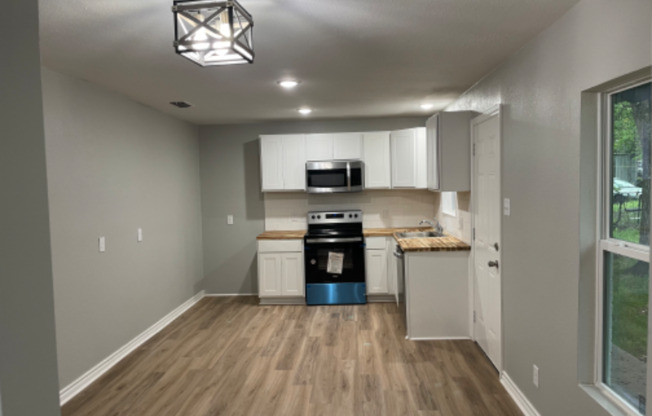 2914 W GENTRY PKWY