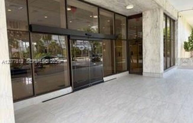 2 beds, 2 baths, $4,500, Unit # 15 J