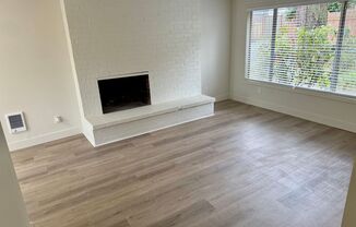 2 beds, 1 bath, 850 sqft, $1,595, Unit #2