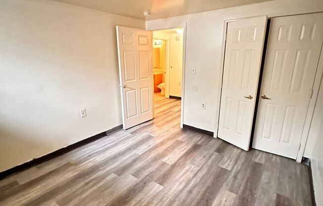 1 bed, 1 bath, 700 sqft, $900