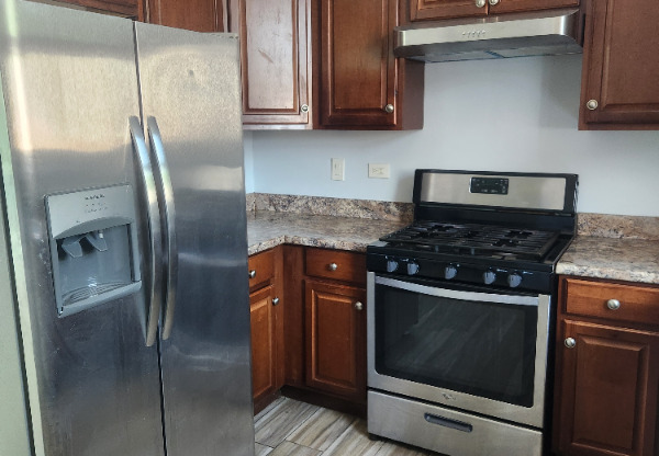 57 W 73rd St