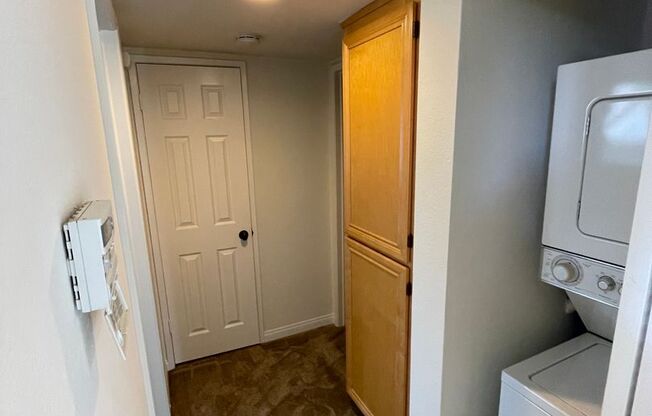 1 bed, 1 bath, $2,400