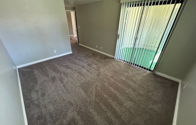2 beds, 2 baths, $1,325, Unit # 127