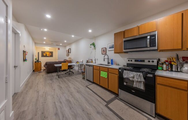 3 Bed / 2 Bath — 3 Balconies + 2 Free Parking Spots — $3,300/mo