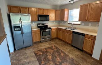 3 beds, 2 baths, $1,795