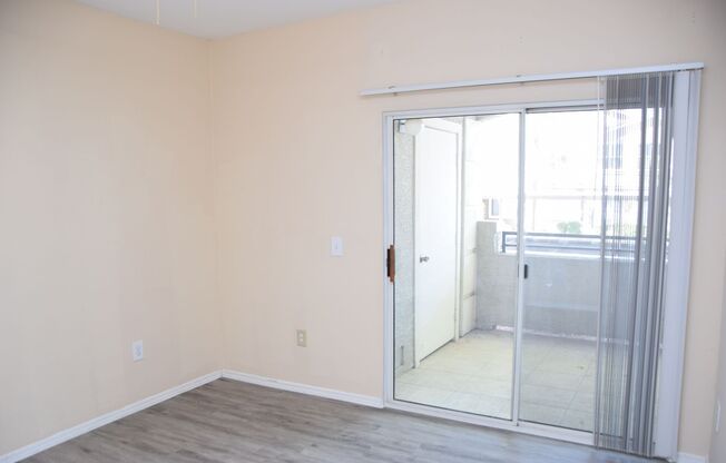 1 bed, 1 bath, $1,250, Unit # 214