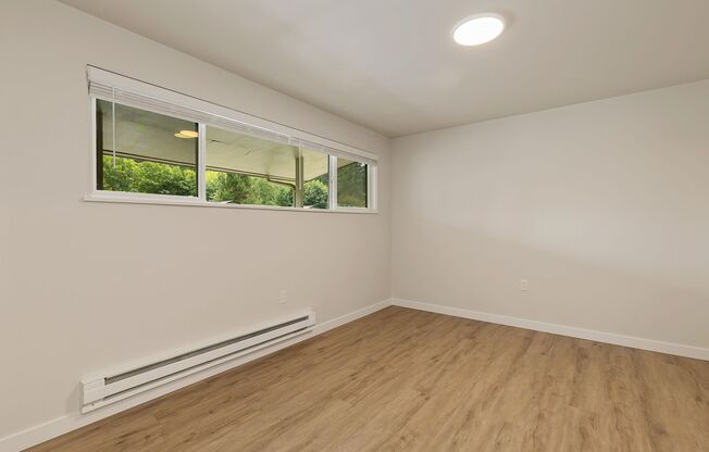 2 beds, 1 bath, 875 sqft, $2,595, Unit 17