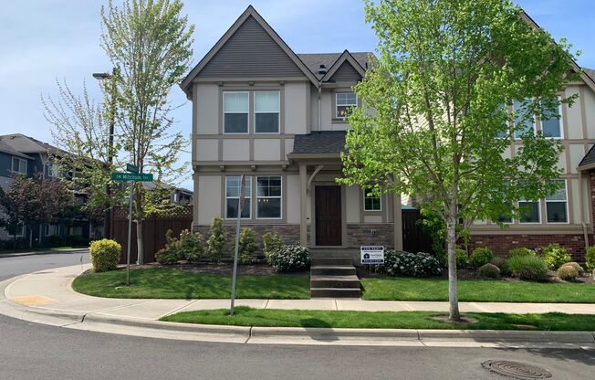 Charming Corner Lot Home | 3BD | 2.5BA | Baseline Woods | Great Location!