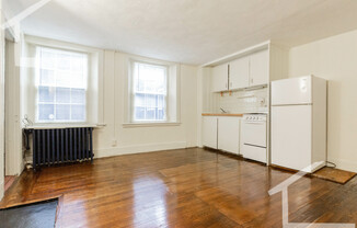 90 Myrtle St.