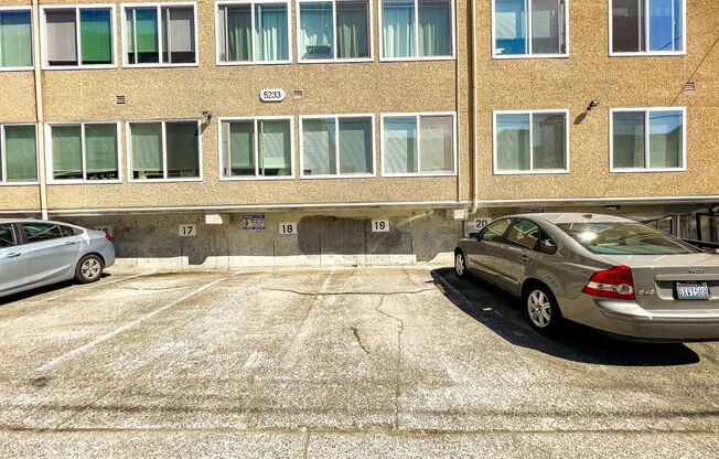 3 beds, 2 baths, 1,390 sqft, $3,095, Unit 401