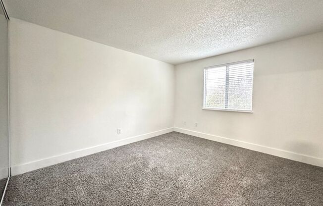 2 beds, 1 bath, 803 sqft, $1,515, Unit 67