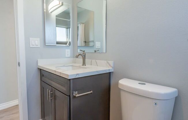 2 beds, 1 bath, $2,425, Unit #9