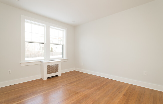 1 bed, 1 bath, 730 sqft, $3,300, Unit 01