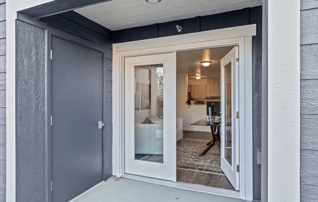 The Banks on Bradley Apartments in Richland, Washington Private Patio