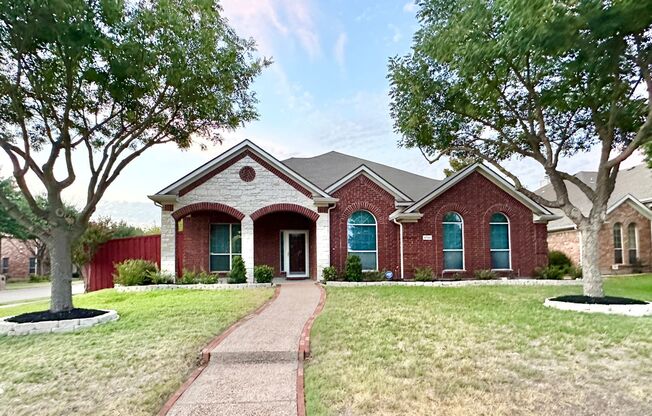 Elegant 4-Bedroom Two-Story Home in The Meadows of Preston, Frisco, TX