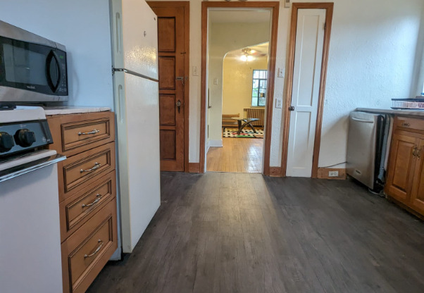 703 TRANSVERSE AVE