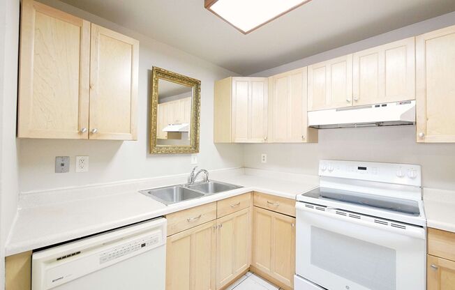 Beautiful Private Condo for Rent Available Now! Parking in front of the Unit.