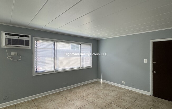 3810 25 AVE