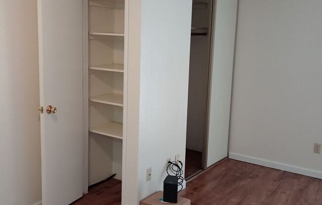 1 bed, 1 bath, 525 sqft, $949, Unit 151