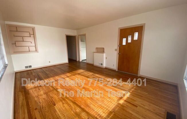 411 Colorado River Blvd.
