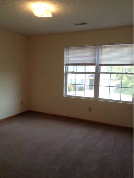 4 beds, 3 baths, 1,635 sqft, $1,500, Unit 1471 West Rockcrest Drive