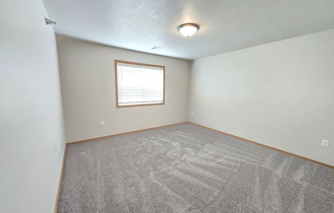 1 bed, 1 bath, 756 sqft, $1,195, Unit 3500 208