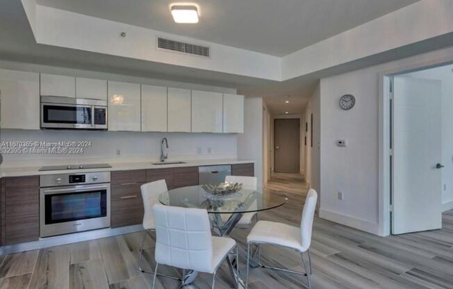 1010 SW 2nd Ave apt 609 (A11670365)