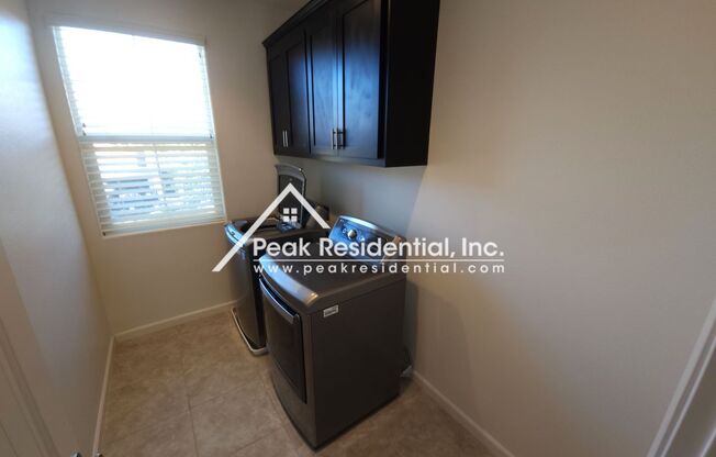 3 beds, 2 baths, $2,695