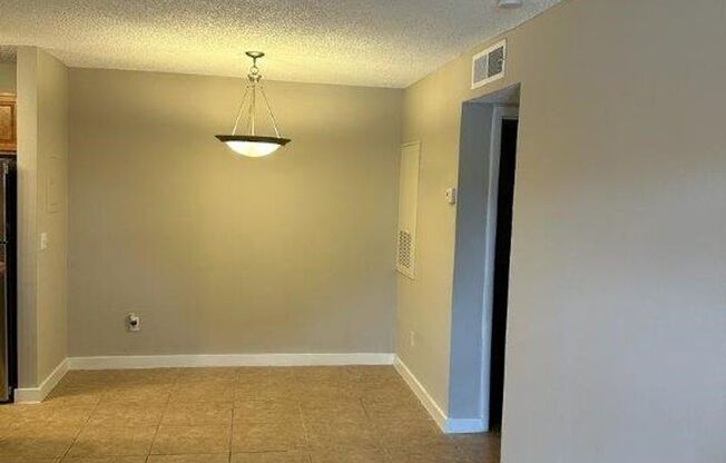 2 beds, 2 baths, 1,039 sqft, $1,675, Unit 91