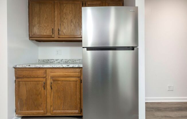 1 bed, 1 bath, $850, Unit 212