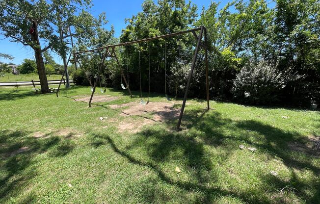 Montierra Apartments