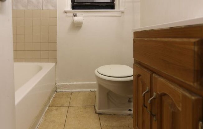Studio, 1 bath, $1,025, Unit 104