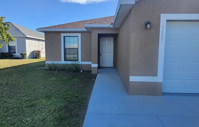 3 bedroom 2 bath 1 car garage