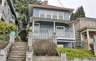 Studio Basement Apartment on Hamilton Street