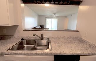 2 beds, 2 baths, $750