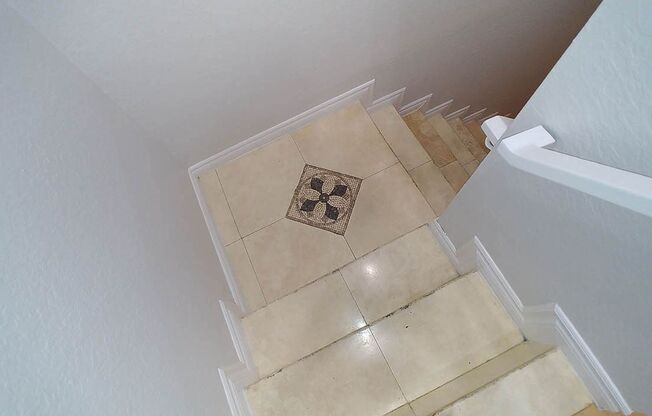 2 beds, 2 baths, 910 sqft, $2,950, Unit 215