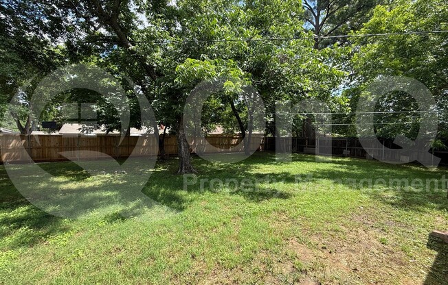 1511 UNIVERSITY DR