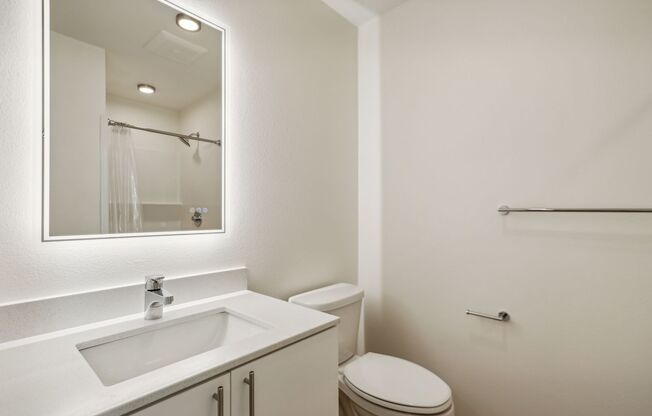 Studio, 1 bath, 288 sqft, $1,427, Unit Unit 307