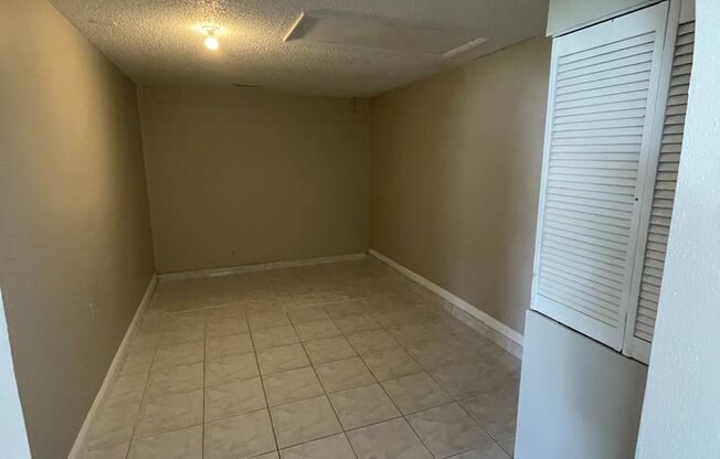 3/2 Home In Deltona