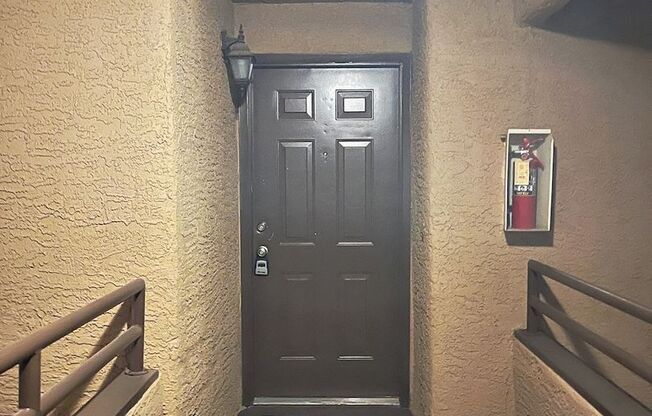 3 beds, 2 baths, $1,600, Unit Unit 2201