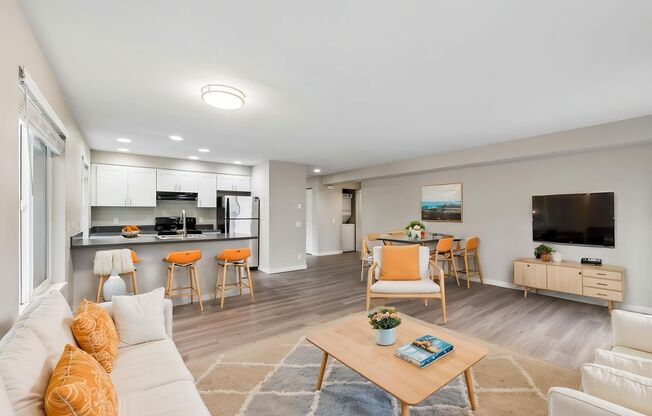 1 bed, 1 bath, 731 sqft, $1,555, Unit A305