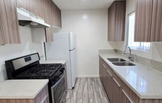 1 bed, 1 bath, 650 sqft, $2,300, Unit 12