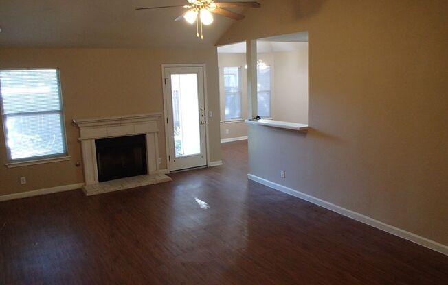 3 Bedroom 2 Bathroom Georgetown Home