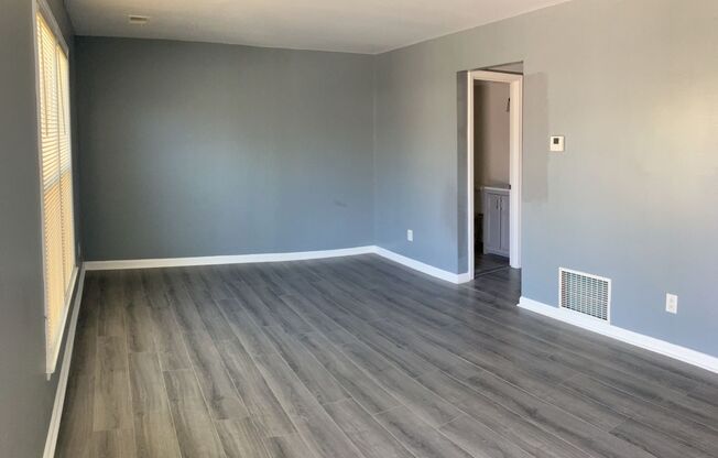 COMING SOON: Attractive Townhouse! 4 BR, 2 Baths; Privacy Fenced Backyard, Small Pets Ok!