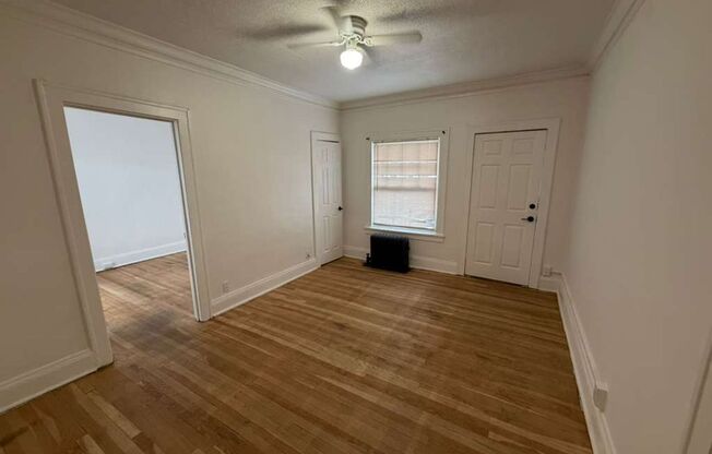 1 bed, 1 bath, 800 sqft, $950, Unit Unit 342