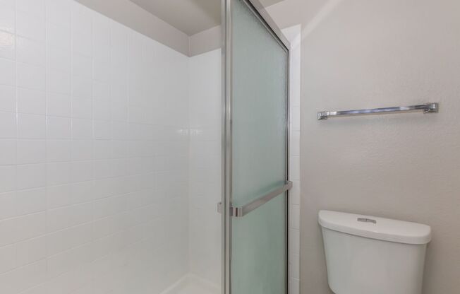 2 beds, 2 baths, 900 sqft, $1,499, Unit HIDDENV-105